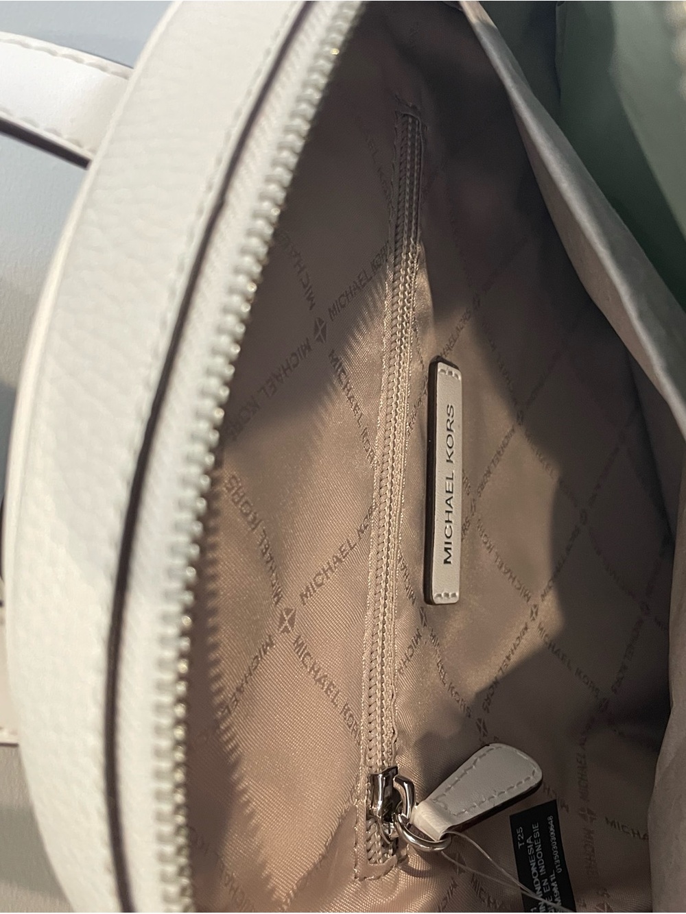 Michael Kors White Pebbled Leather Mini Backpack with Silver Hardware - Picture 4 of 9